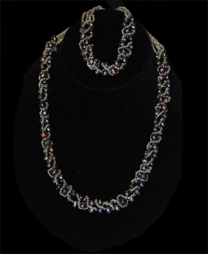 Classic Freshwater Pearl Midnight Set